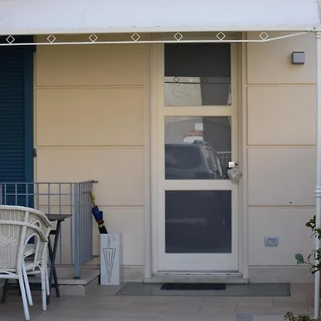 Guest house Cb House
